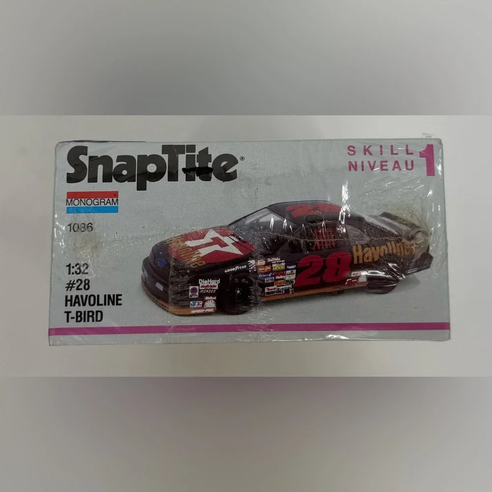 Monogram Snaptite #28 Havoline T-Bird 1:32 Model Kit‎ 1086 Sealed NIB
